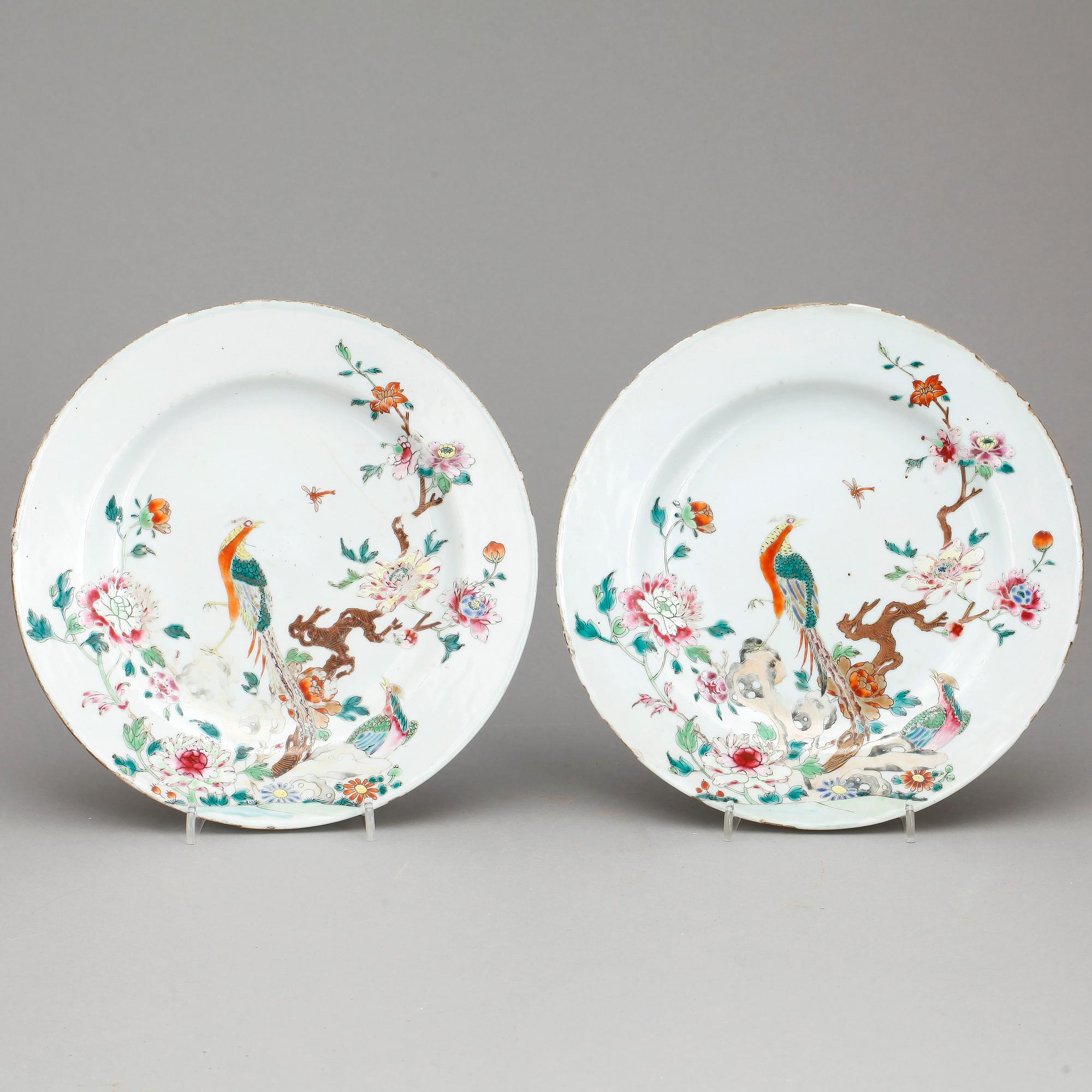 TALLRIKAR, 2st, porslin, Kina, Qianlong (1736-95).