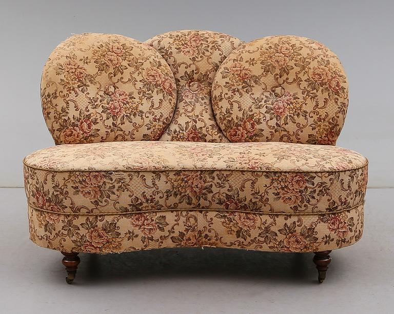 SOFFA, omkring år 1900.