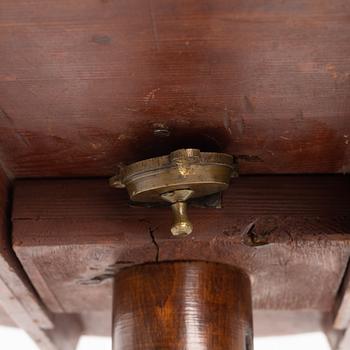 A root veneered side table, 19th Century.