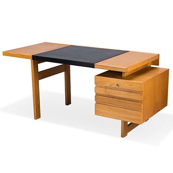 329. Olavi Hänninen, A 1960s 'Paletti' writing desk for HMN Huonekalu Mikko Nupponen, Lahti, Finland.