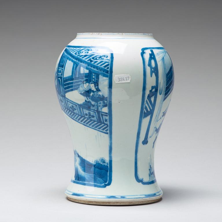VAS, porslin. Qingdynastin, Kangxi (1662-1712).