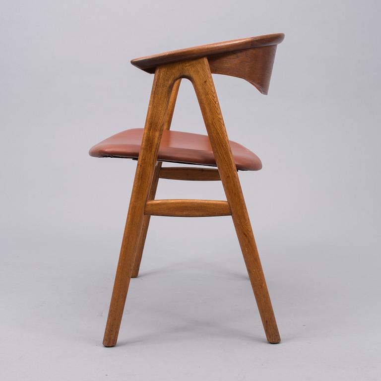 KARMSTOL, modell 52, Erik Kirkegaard, Høng Stolefabrik, Danmark, 1900-talets mitt.