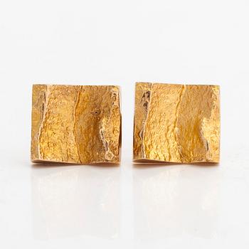 Björn Weckström, a pair of 14K gold 'Ravines'  cufflinks for Lapponia 1971.