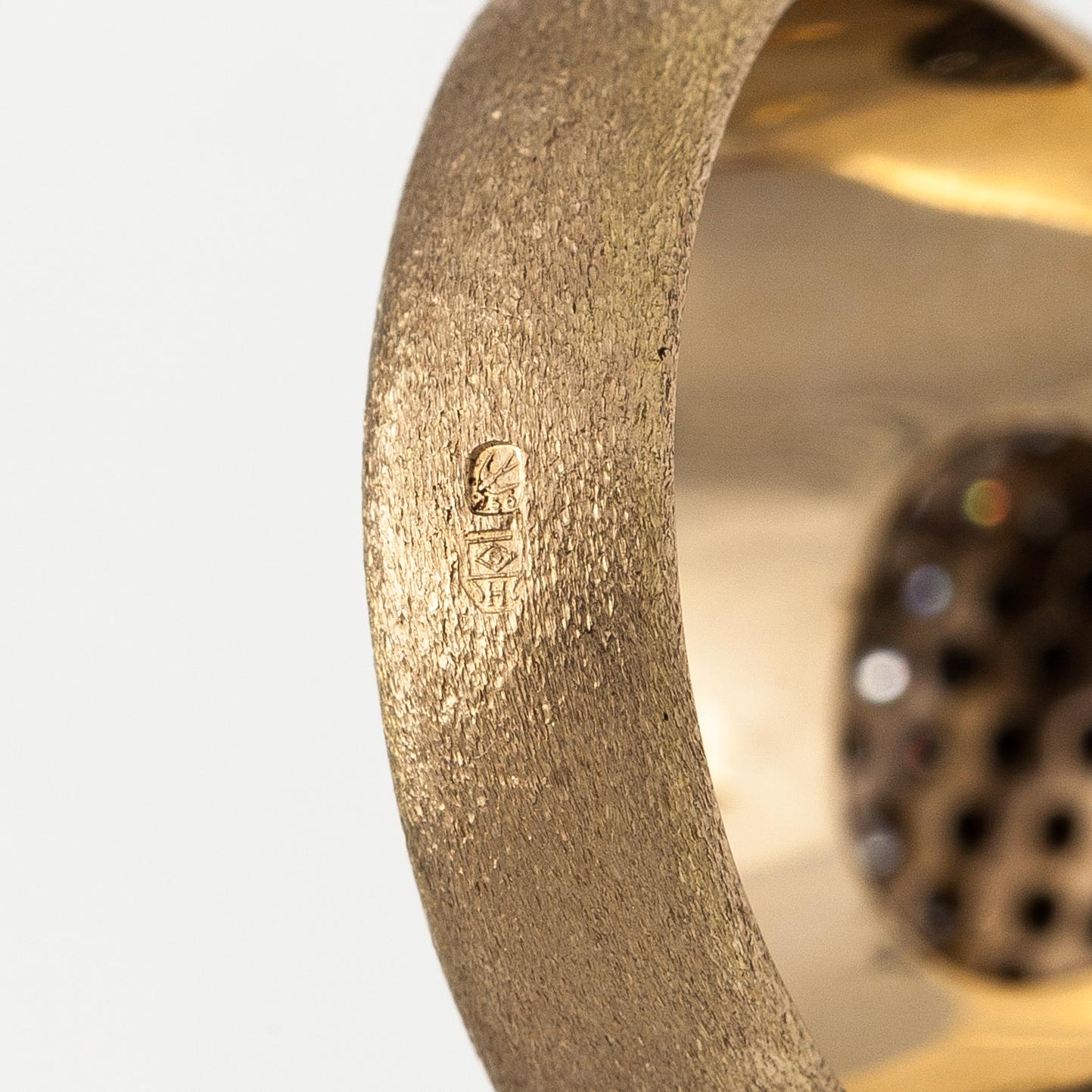 H Stern, Sormus "Golden stone", 18K kultaa ja timantteja n. ct 1.93 yht.
