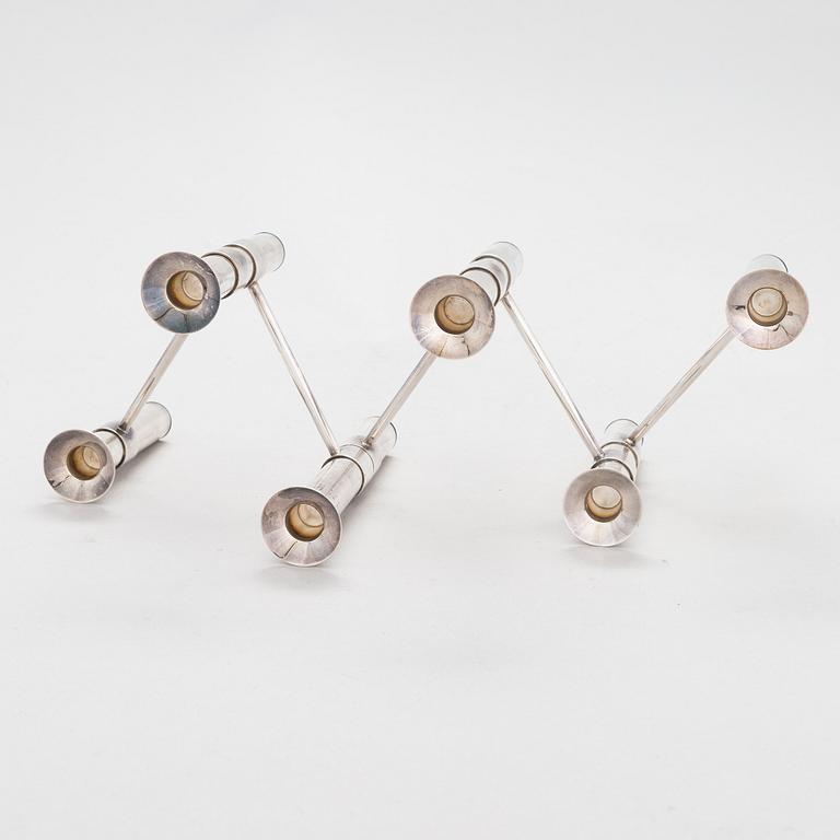 Tapio Wirkkala,  a silver 'Nonstop' candelabrum TW 432, numbered 57/90, Kultakeskus, Hämeenlinna 2007.
