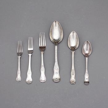 BESTICKSERVIS, 52 delar, "Engelsk snäck", bland annat CG Hallberg, Stockholm, 1917. Vikt ca 1664g.