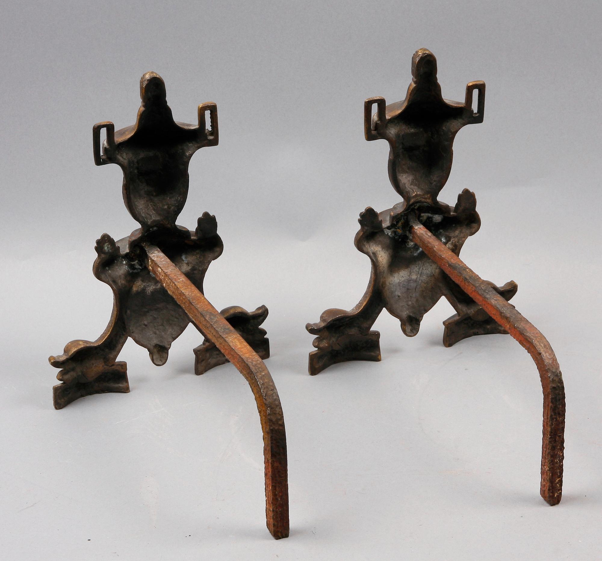 ELDHUNDAR, ett par, brons, Louis XVI-stil.