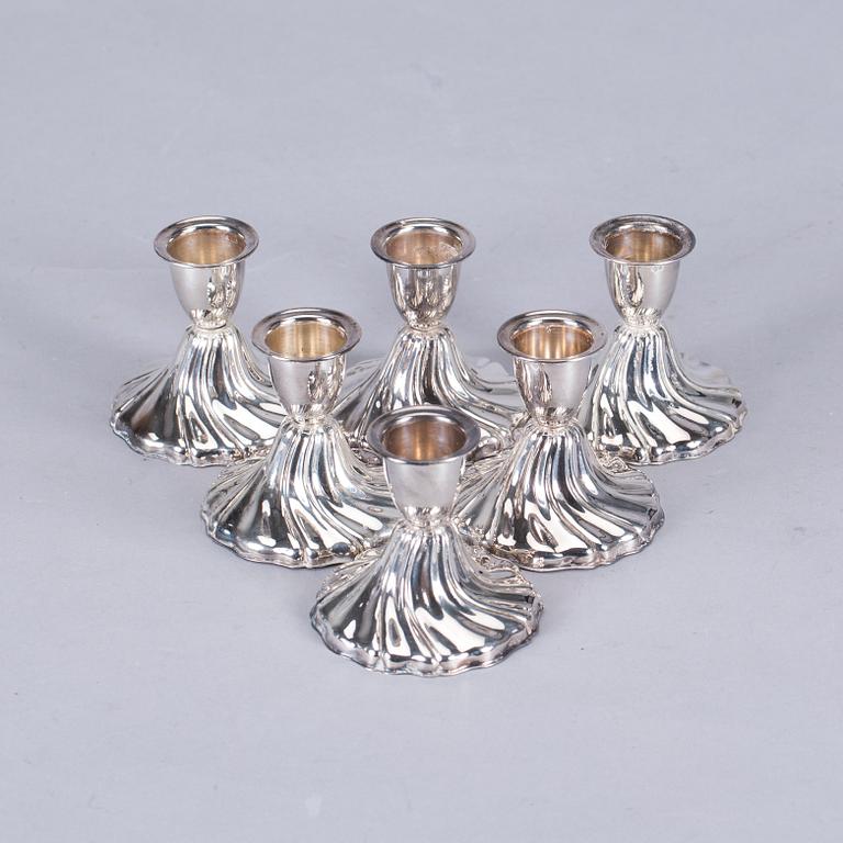 LJUSSTAKAR, 6 st, silver, liten modell, rokokostil. Svenska importstämplar.
