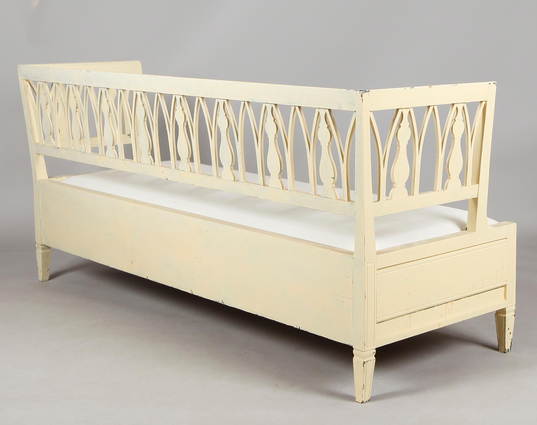 SOFFA, empirestil, omkring år 1900.