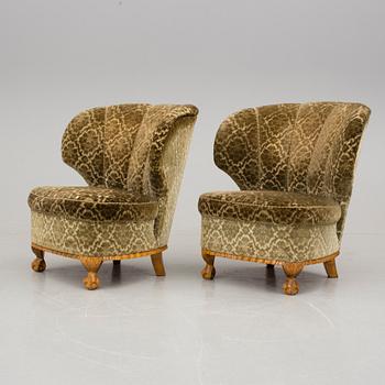 FÅTÖLJER, ett par, 1940-tal.