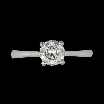 67. A 1.00 ct solitaire brilliant-cut diamond ring. Quality K/VS1 according to GIA cert.