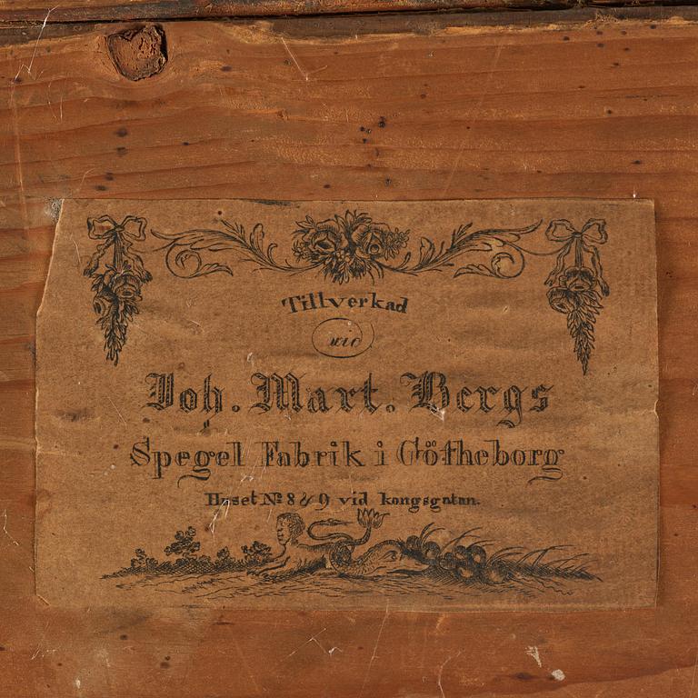 Spegel, av Johan Martin Berg  (spegelfabrikör i Göteborg 1803-37), Empire.