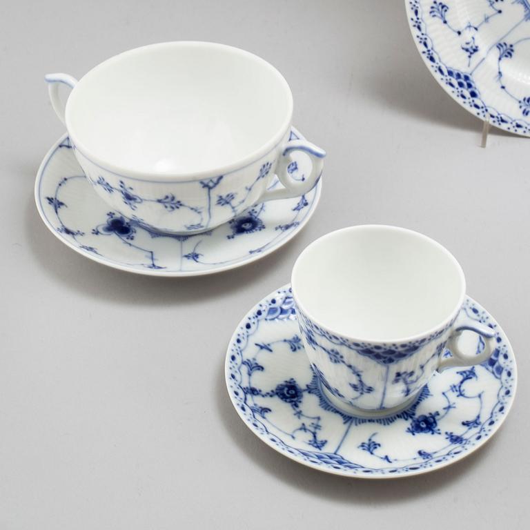 A Royal Copenhagen 'Musselmalet' part dinner service, 70 pieces.