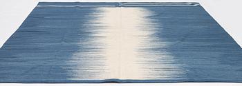 Rug, Kelim, modern design, approx. 288 x 250 cm.