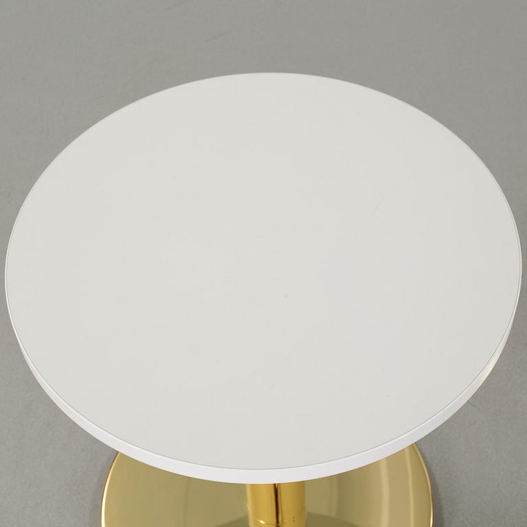 A pair of side tables, late 20th century.