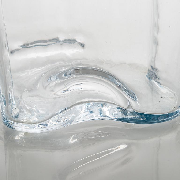 Alvar Aalto, a 21st century '0551' unsigned vase for Iittala.