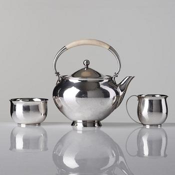 Harald Nielsen, a 3 pcs sterling tea service, Georg Jensen, Copenhagen 1945-77.