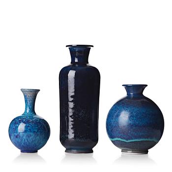 64. Berndt Friberg, a set of three stoneware vases, Gustavsberg studio, Sweden 1968-78.