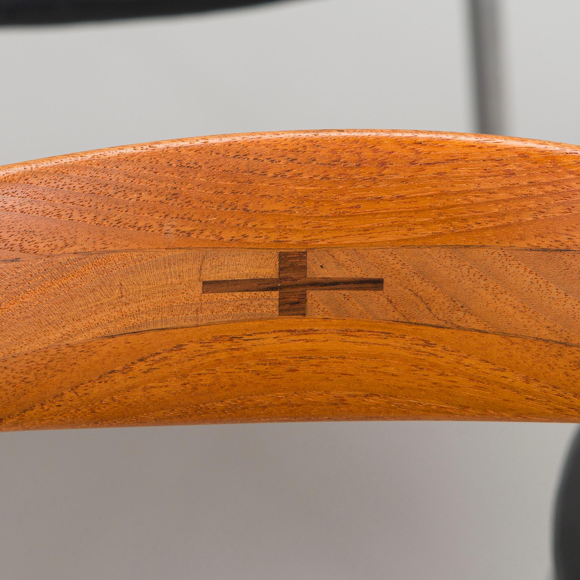 Hans J. Wegner, six mid-20th century 'PP701' armchairs for Johannes  Hansen Denmark.