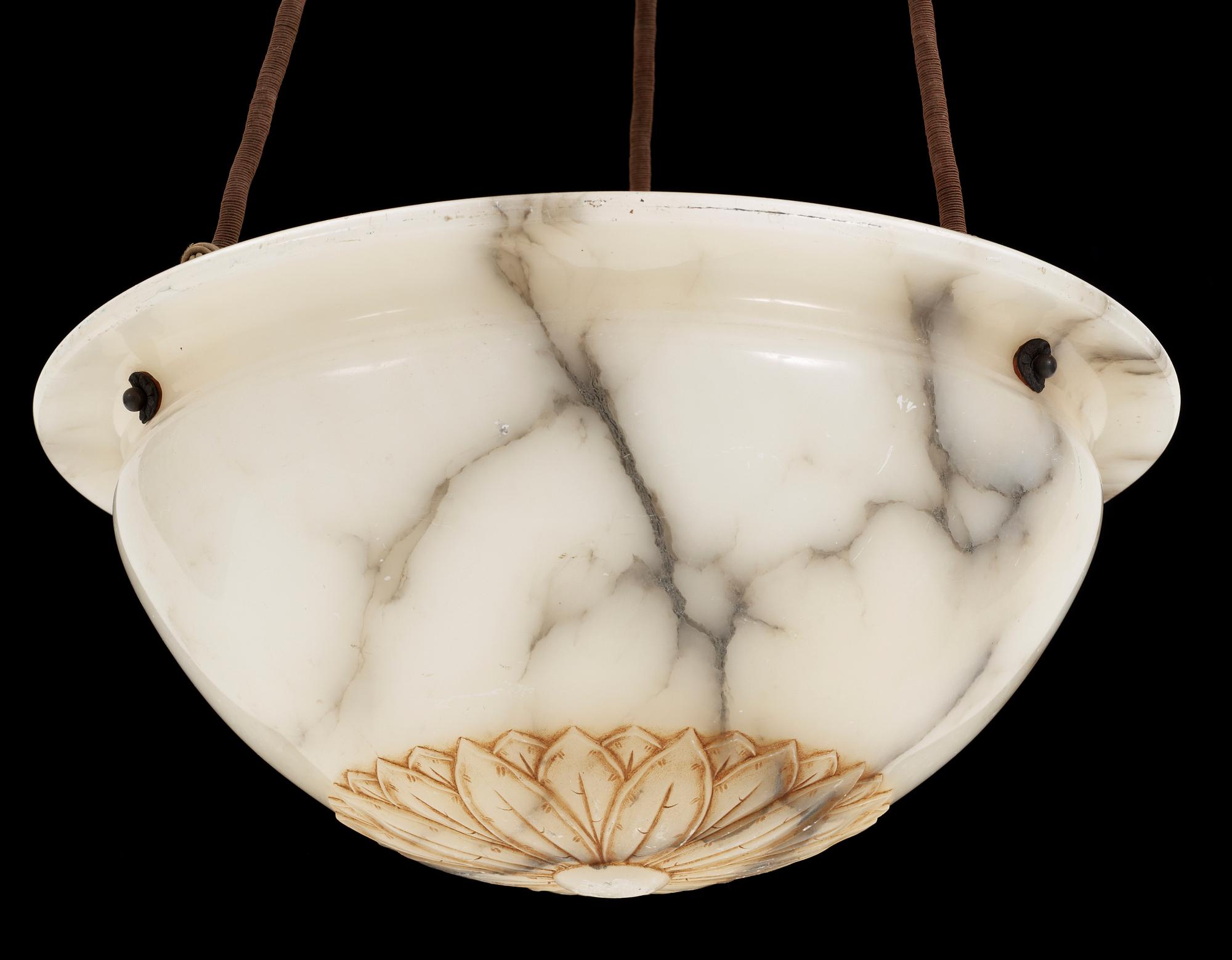 TAKAMPEL, alabaster, 1920-30-tal. Skålens h 25.