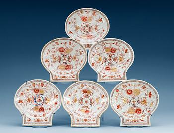 1580. A set of six imari shell shaped dishes, Qing dynasty, Kangxi (1662-1722).