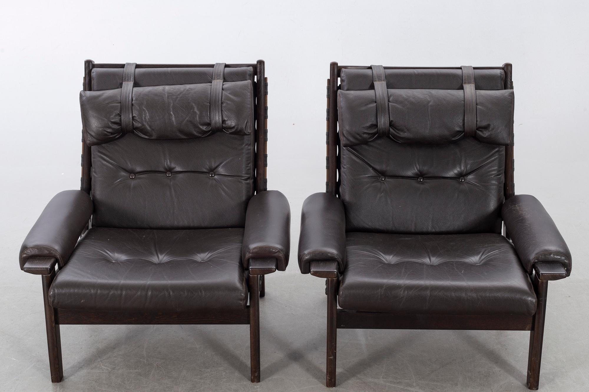 FÅTÖLJER, ett par möjligen Norge 1900-talets andra hälft.