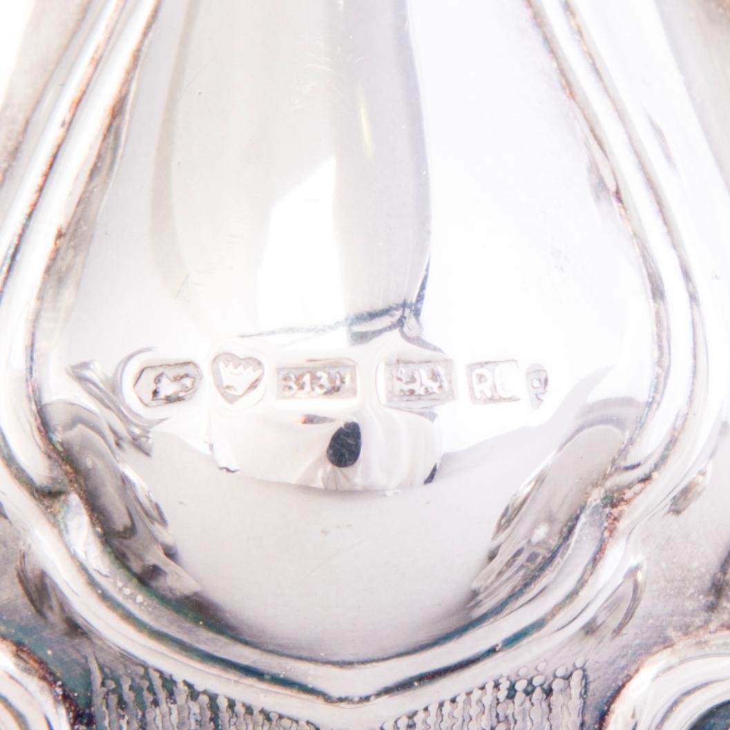 KYNNTILÄNJALKAPARI, hopeaa, rokokootyyli, Kultakeskus Oy, Hämeenlinna, Suomi, 1946.