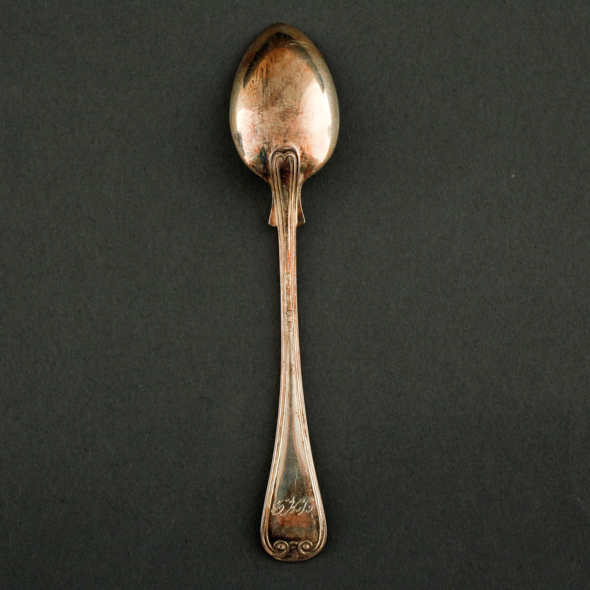 A silver set of table ware, 27 pcs, 19th and 20th century.
