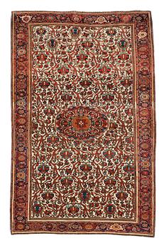 1240. SEMI-ANTIQUE SAROUK FERAGHAN probably. 205,5 x 128,5 cm.