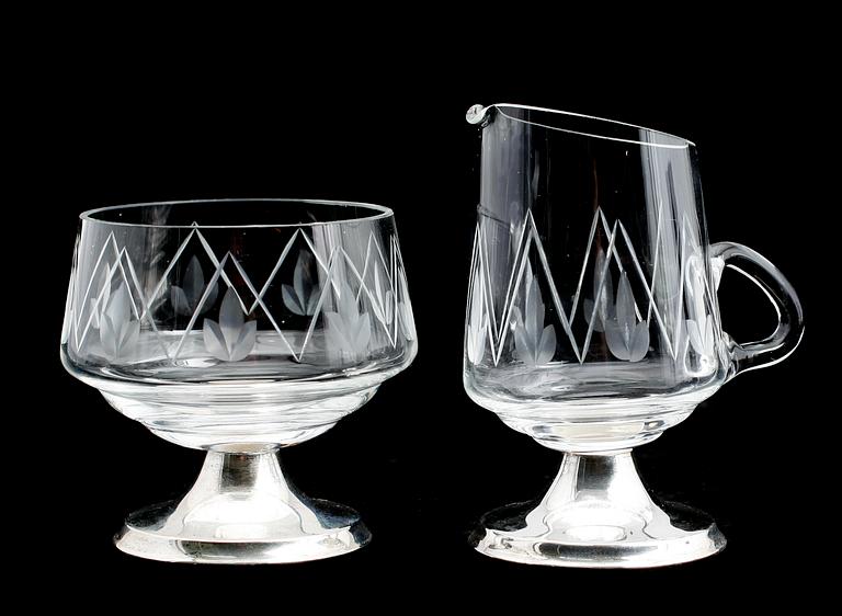 SOCKERSKÅL OCH GRÄDDKANNA, silver och glas, Kalevala, 1974.