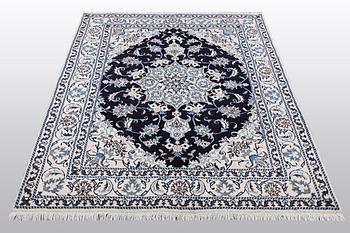 A rug, Nain, paret silk, sk 9 LAA, 204 x 152 cm.
