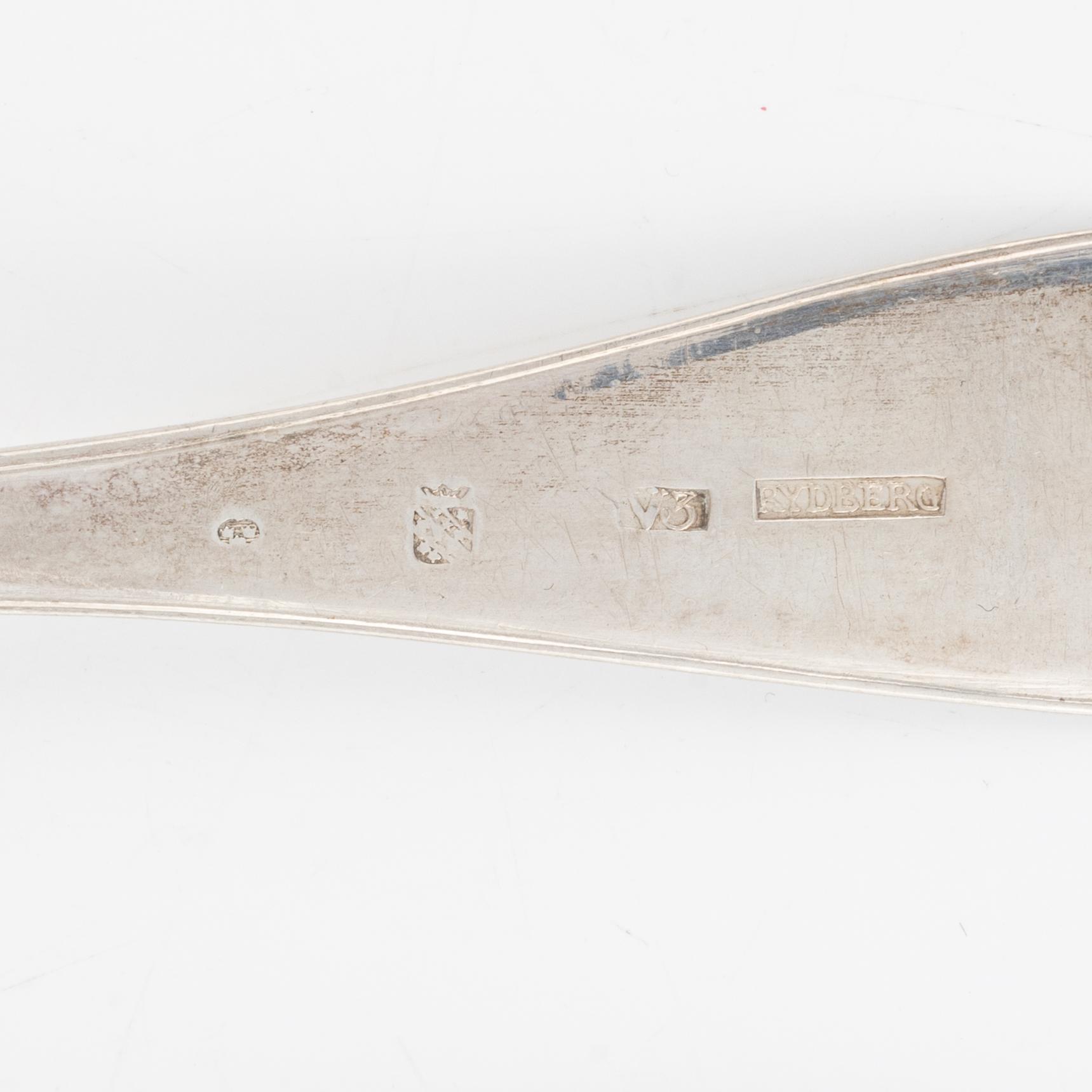 A set of Swedish Silver Table Spoons, including Petter Davidsson, Norrköping 1769 (8 pieces).