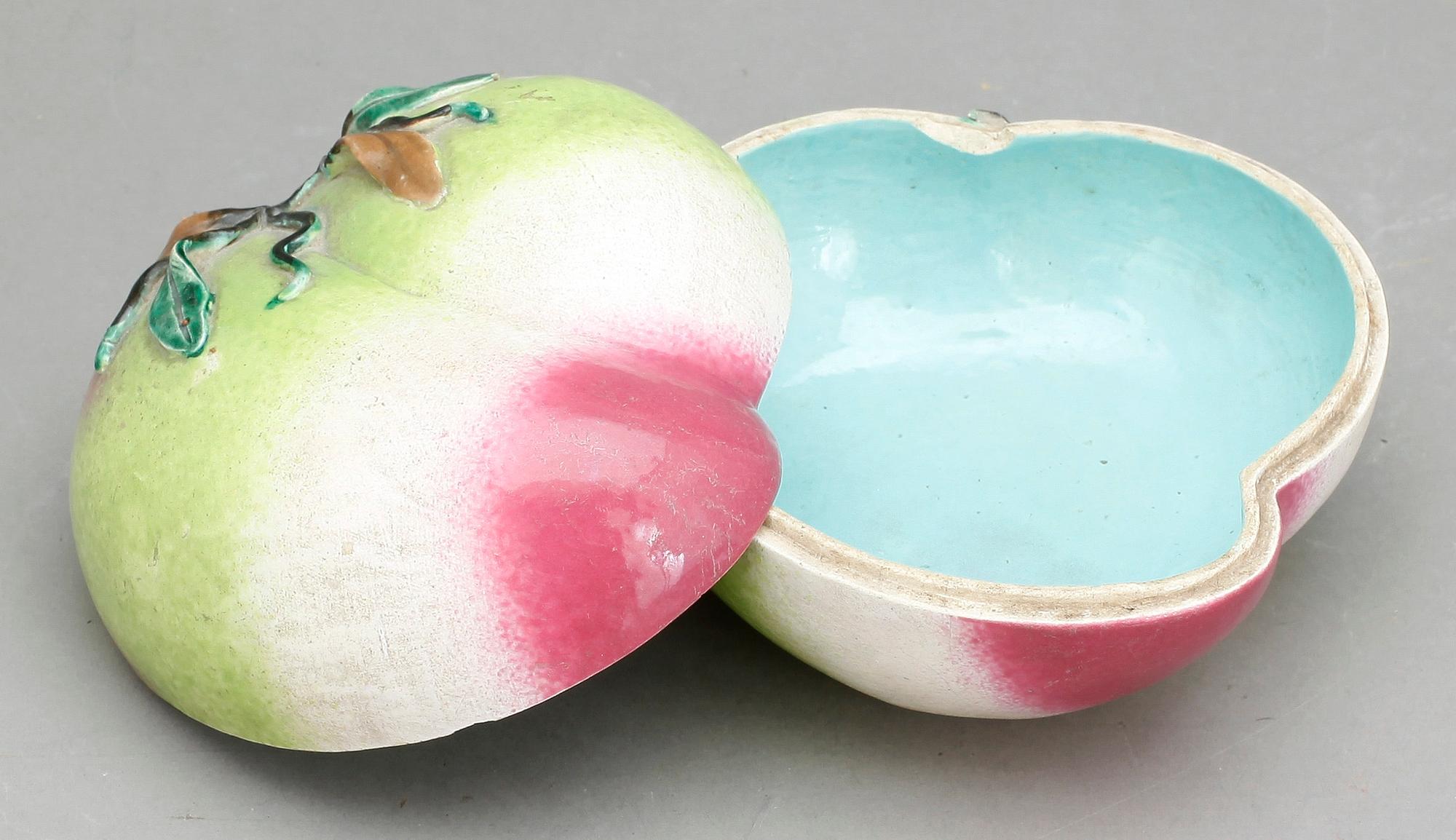 ASK, porslin, Kina, 1900-tal.