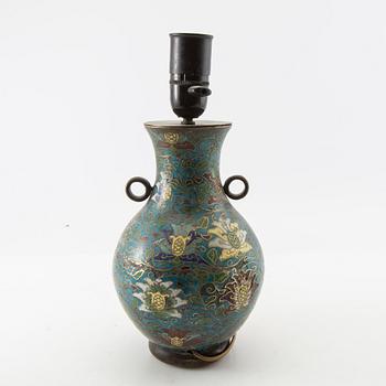 Bordslampa/Vas Kina Cloisonné omkring 1900.