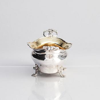 A Swedish 18th century parcel-gilt silver bowl, mark of Johan Fagerberg, Karlskrona 1775.