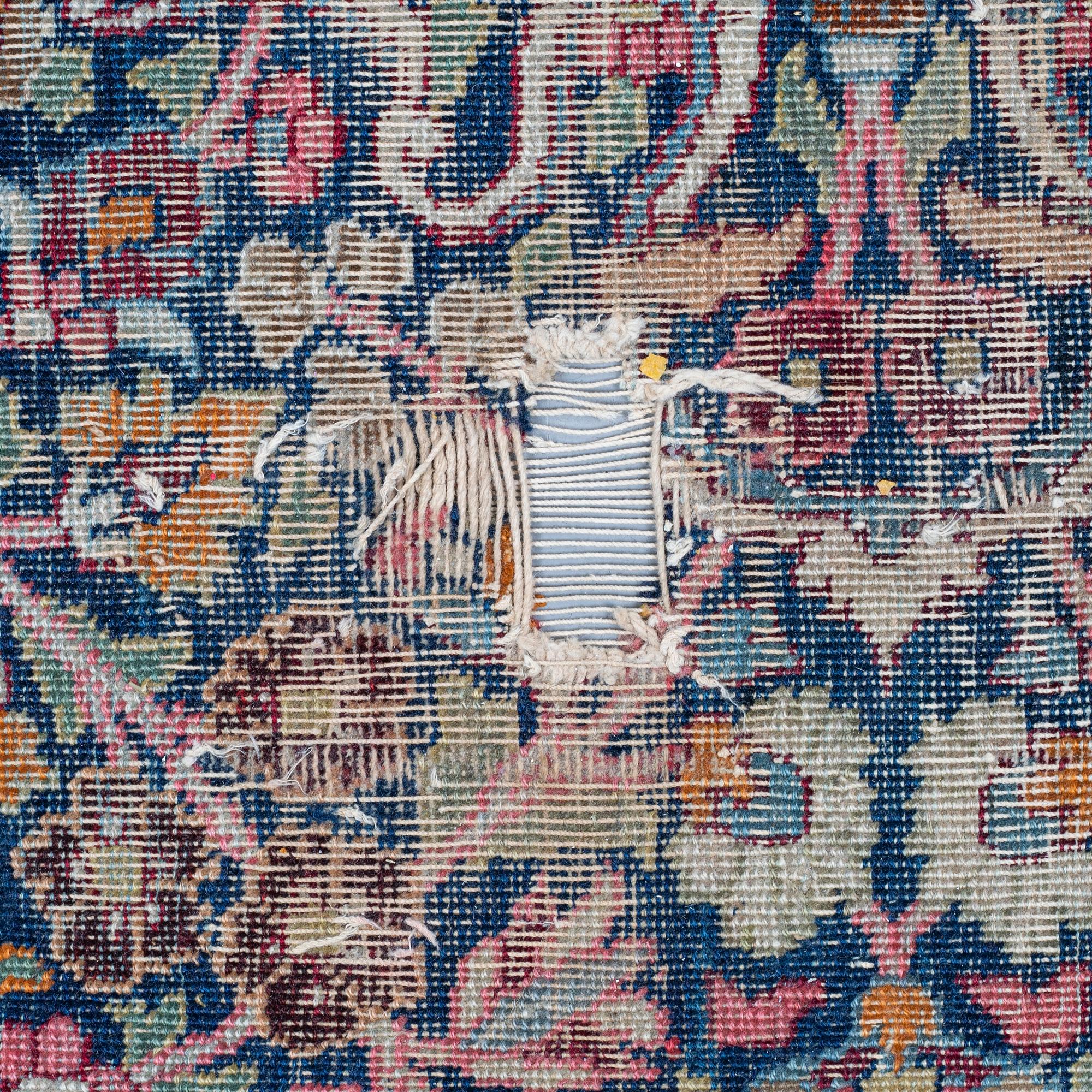 MATTO, an antique/a semi-antique Kerman, ca 384,5-391,5 x 314,5-323 cm.