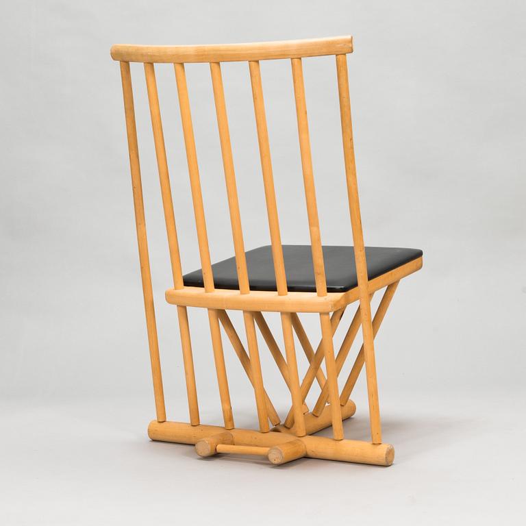 Olavi Hänninen, a 1981 spindle chair.