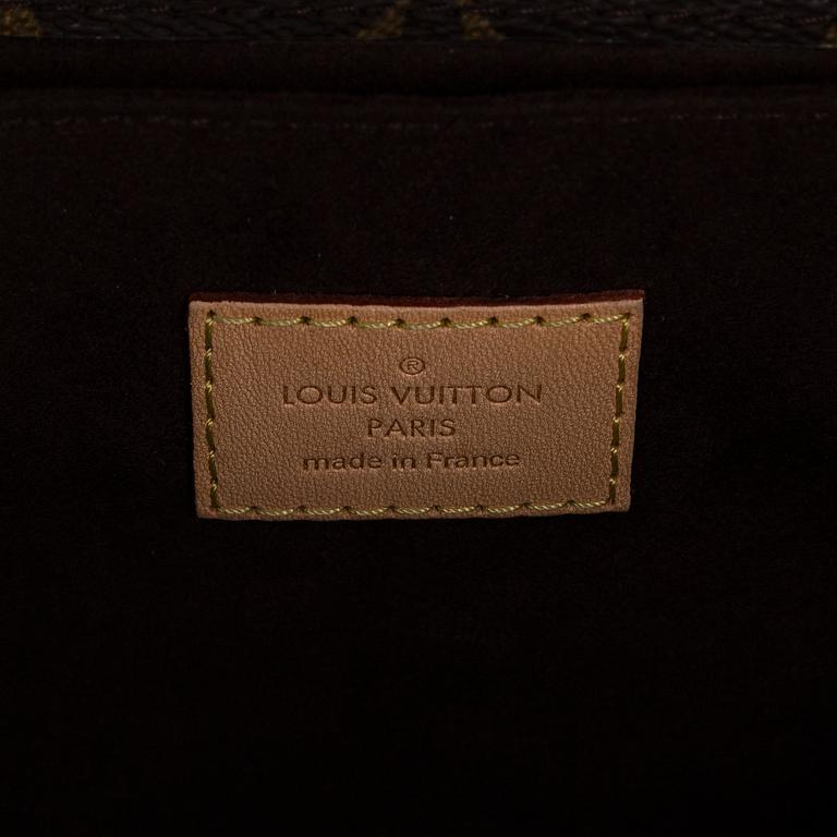 Louis Vuitton, laukku, "Pochette Metis".