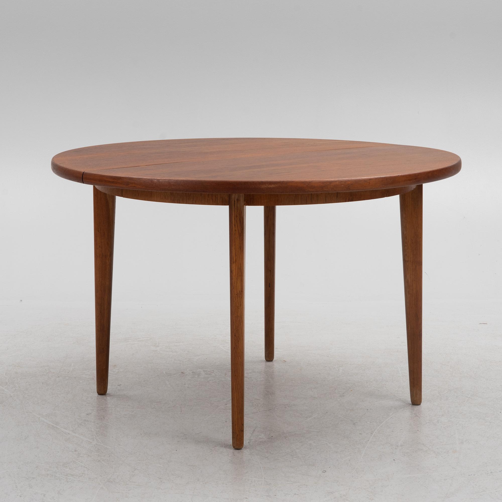 Karl Erik Ekselius, a dining table, JOC Möbler, Vetlanda, 1960s.