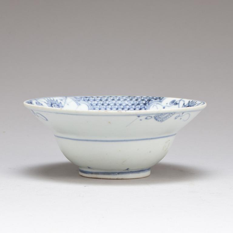 SKÅL, porslin. Kina, Kangxi (1662-1722).