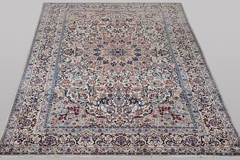 A carpet, Nain, 9 Laa, ca 344 x 213 cm.