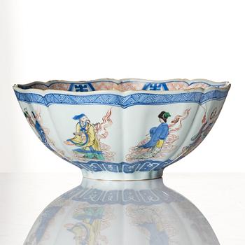 A famille verte bowl, Qing dynasty, 18th Century.