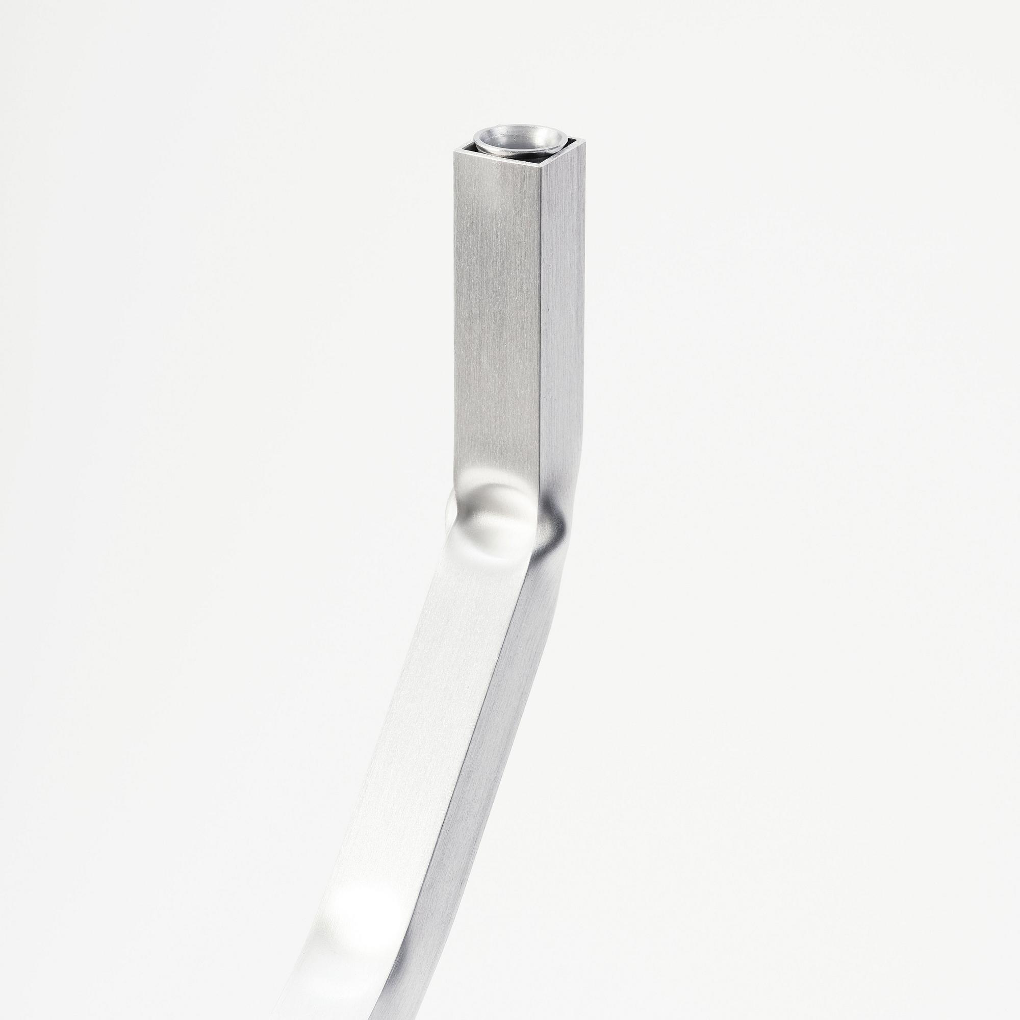 David Taylor, a unique candle holder, "Alu", 2022.