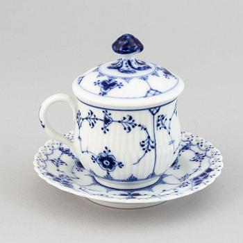 Royal Copenhagen, eleven pieces 'Musselmalet' porcelain, Denmark.