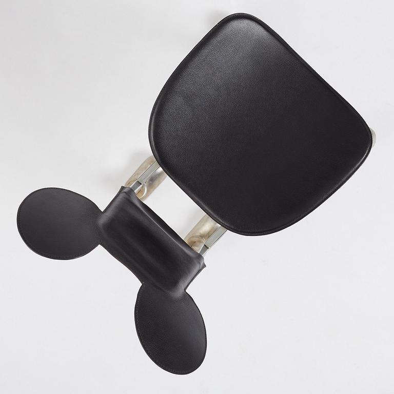 Javier Mariscal, a, 'Garriris / Mickey Mouse Chair', AKABA, post 1988.