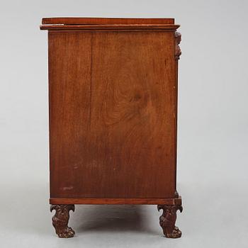 Skrivbyrå, tillskriven Johan Fredric Wejssenburg d.ä. (mästare i Stockholm 1795-1837), Sengustaviansk.