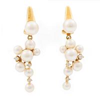 Earrings, a pair of 18K gold with cultured pearls and brilliant-cut diamonds.
