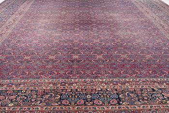 Carpet, Kirman, antique/semi-antique, approx. 560 x 375 cm.