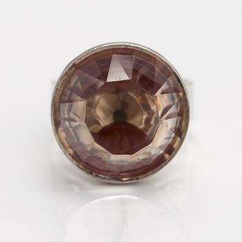 Elis Kauppi, A sterling silver ring with a rock crystal and chalcedony. Kupittaan kulta, Turku.