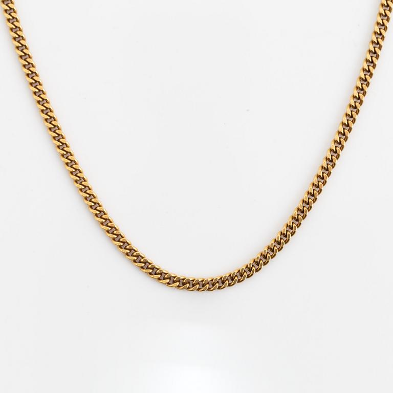 18K gold necklace.